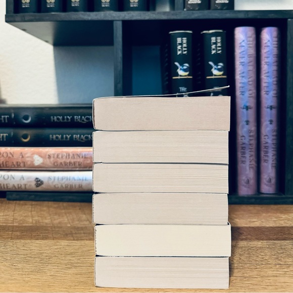 OOP / OG The O’Malleys Series by Katee Robert - Picture 6 of 11